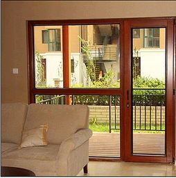 鋁包木門(mén)窗 融合自然與科技的現(xiàn)代之選